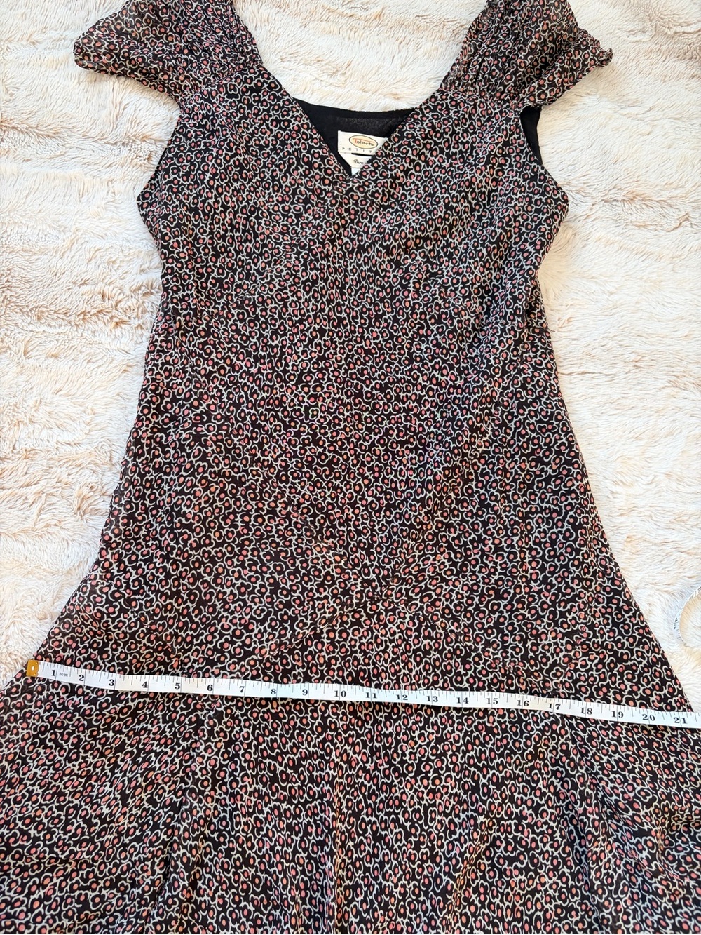 Vintage Black and Pink Floral Midi Dress - Picture 13 of 15